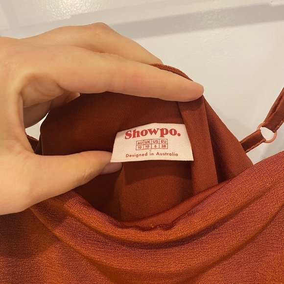 Showpo midi burnt orange dress - Picture 3 of 4